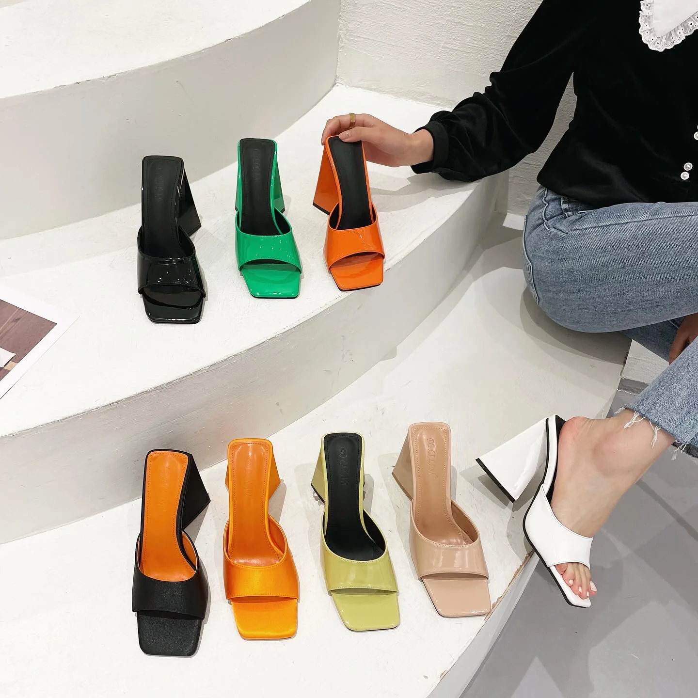 

2022 Europe and the United States women's luxury high heels slippers wholesales ladies outdoor sandals beautiful high heel shoes, White,black,apricot,pink,green