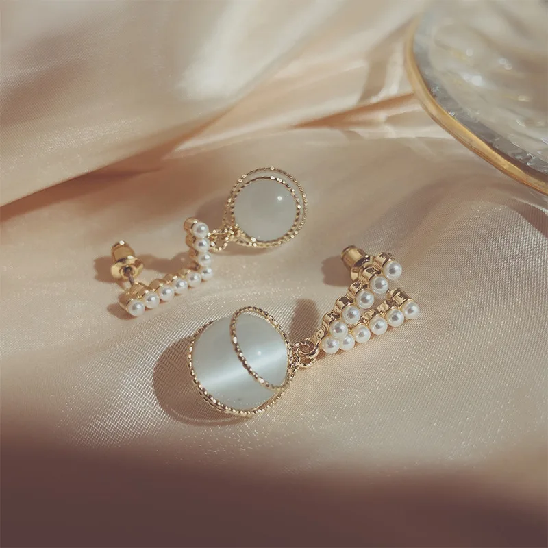 

fashion trendy wholesale opal love earrings women