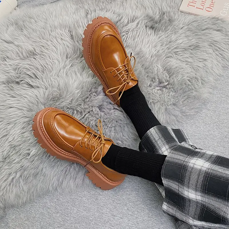 

Japanese small leather shoes female British style winter plus velvet cotton shoes retro thick-soled students all-match jk shoes, Black/brown