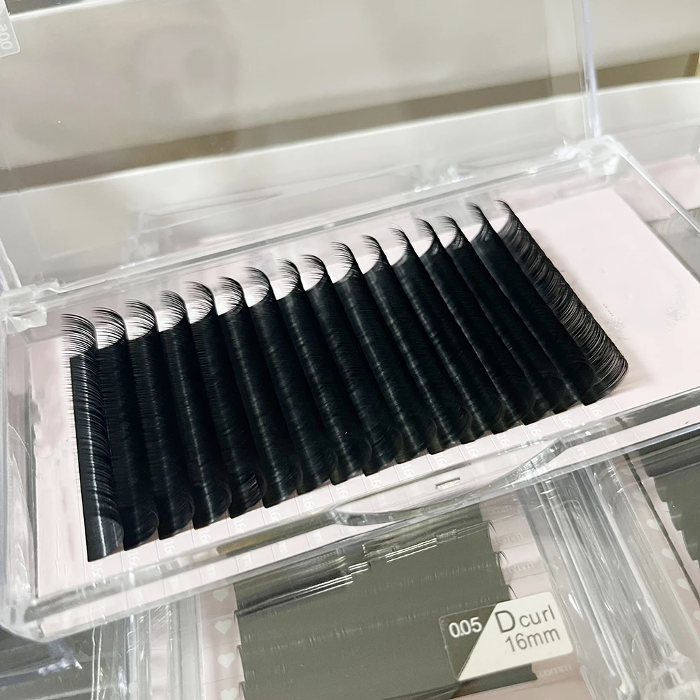 

QC Private label 03 D cashmere volume lash extensions lash trays dark matte eyelash extensions handmade volume lash extensions