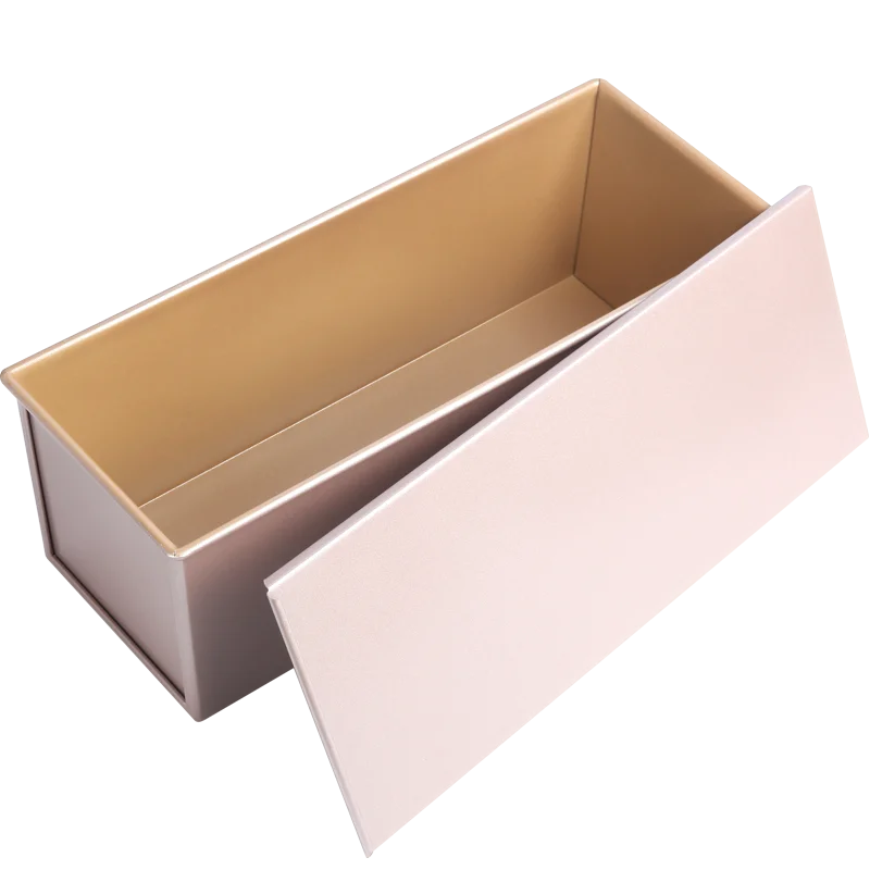 

CHEFMADE Kitchen Bakeware Rectangular 1000g Corrugated Non Stick Loaf Tin Baking Toast Box Bread Loaf Pan With Lid, Champagne gold