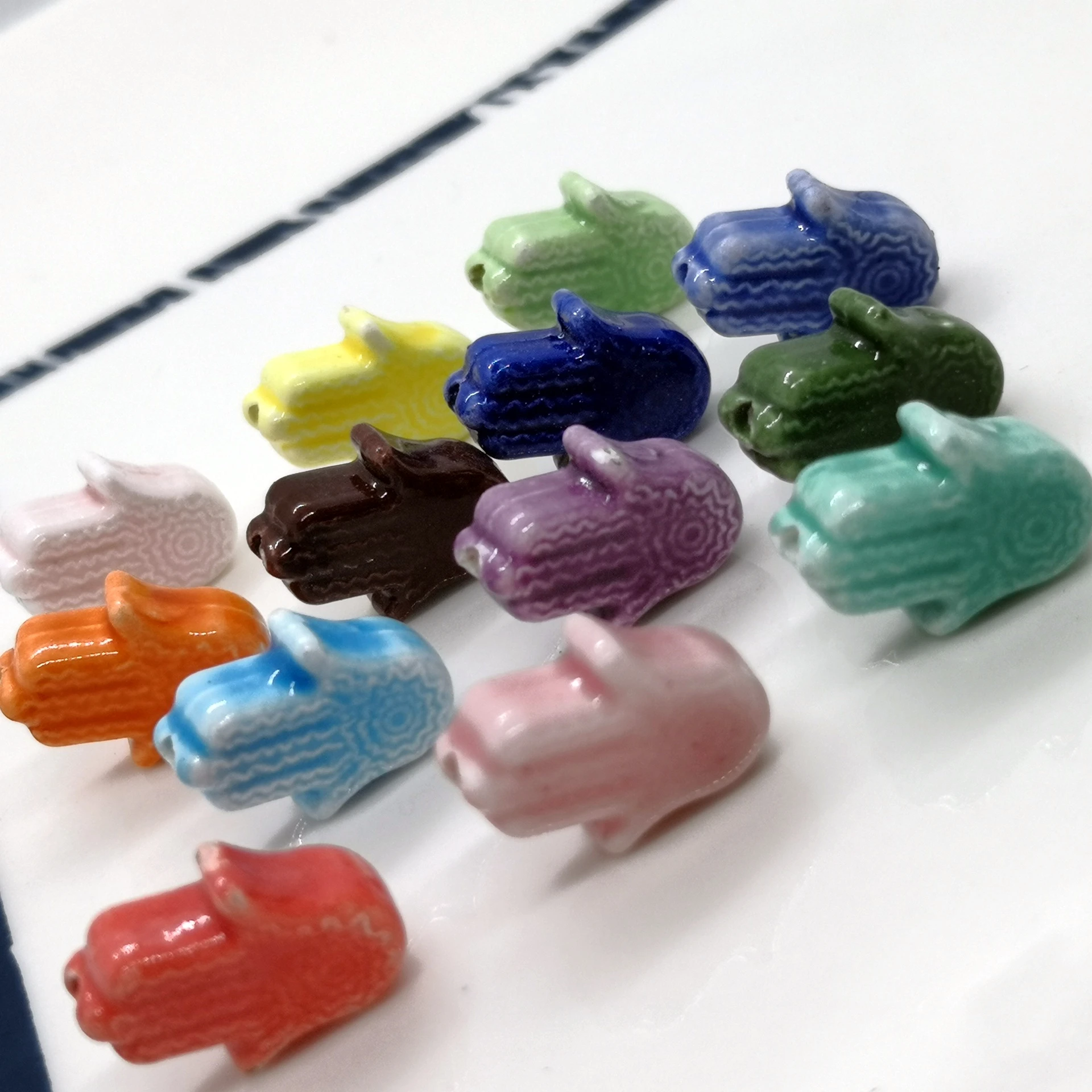 

Wholesale Hand Shaped Porcelain Beads for DIY jewelry accessories