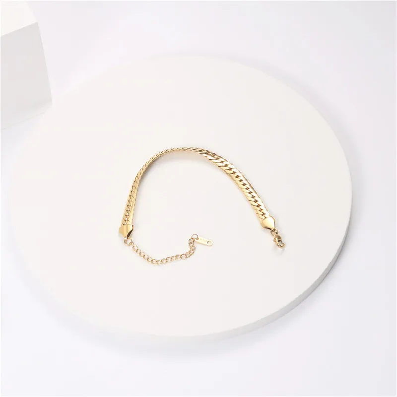 

European Trend Stainless Steel Lobster Clasp Snake Chain Bracelet Titanium Steel Adjustable Snake Chain Link Bracelet For Women