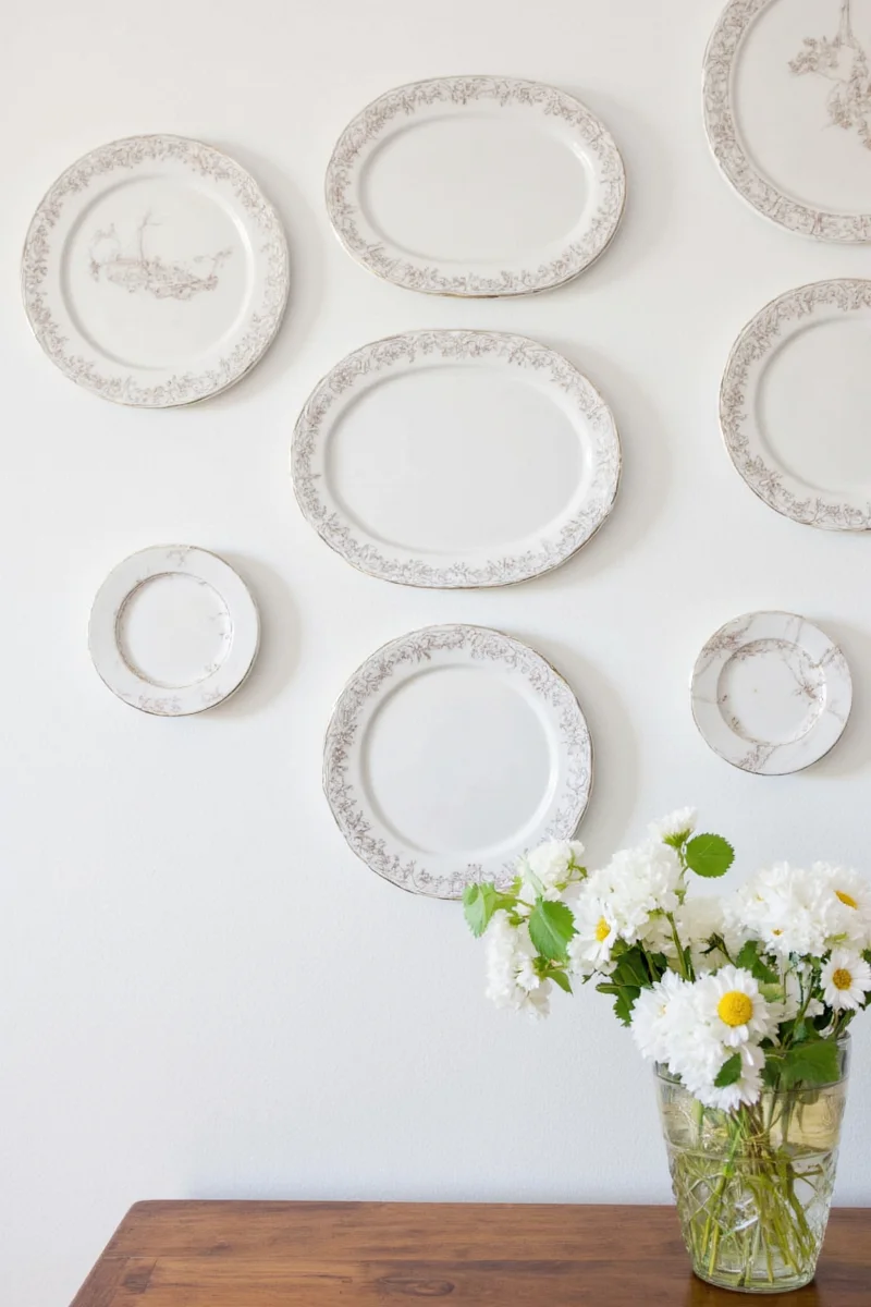 Child-safe wall plate hanger examples