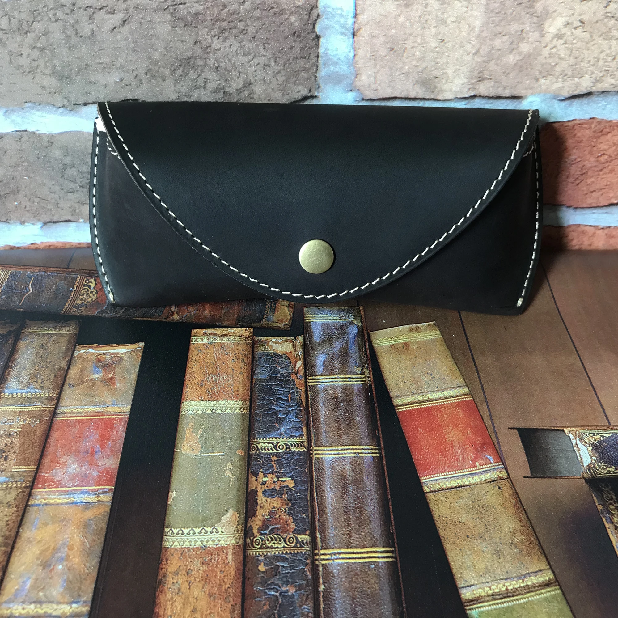 

In Stock Eyeglass Cowhide Leather Sunglasses Bag/Sun Glasses Pouch For Men And Women Unique Best Hard Spectacle Protective Case, Customized