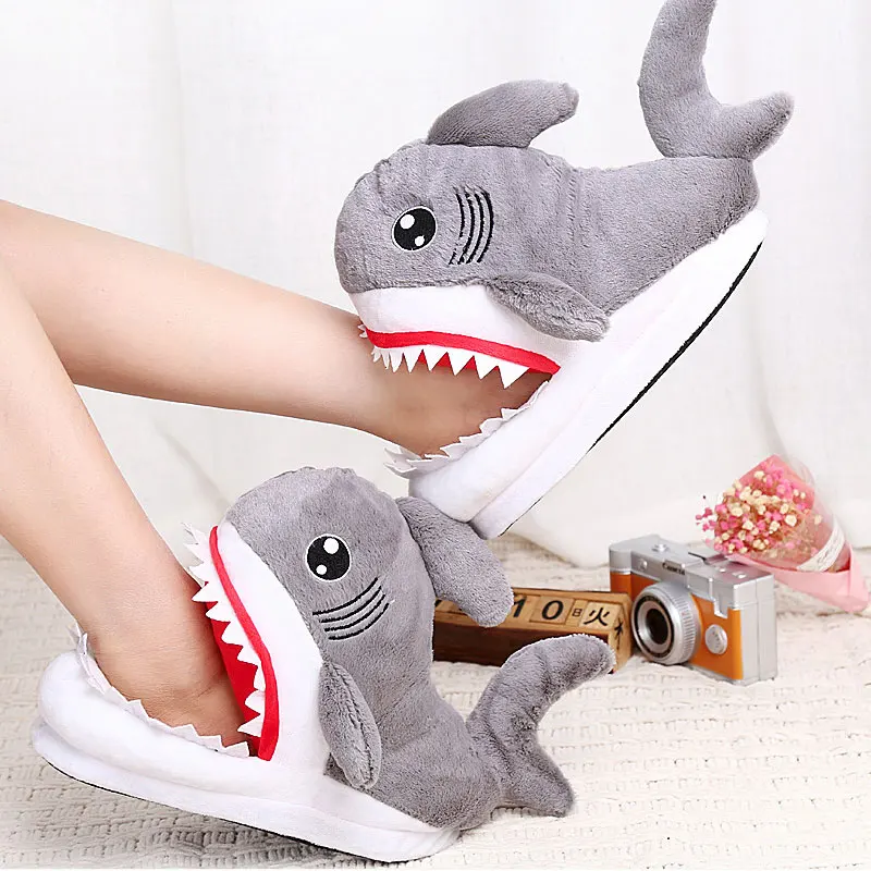 

Cartoon Designer Fashion Fluffy Fur Home Soft Furry Fur Cozy Plush Toys Animal Cute Funny Unisex House Shark Slides Slippers