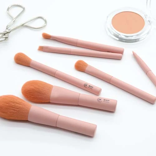 

2021 Grab powder uniform professional makeup brush set, Pink