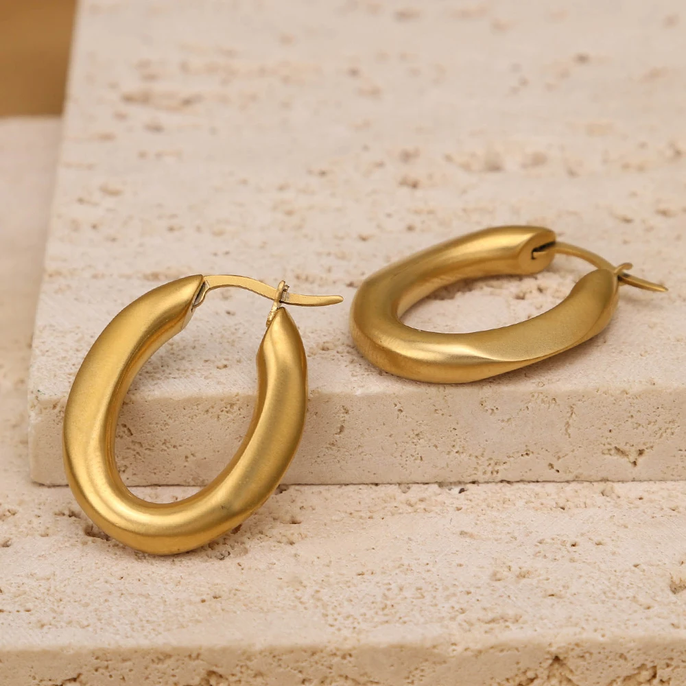 

Chris April 316L stainless steel thick PVD gold plated trend statement hoop earrings for women