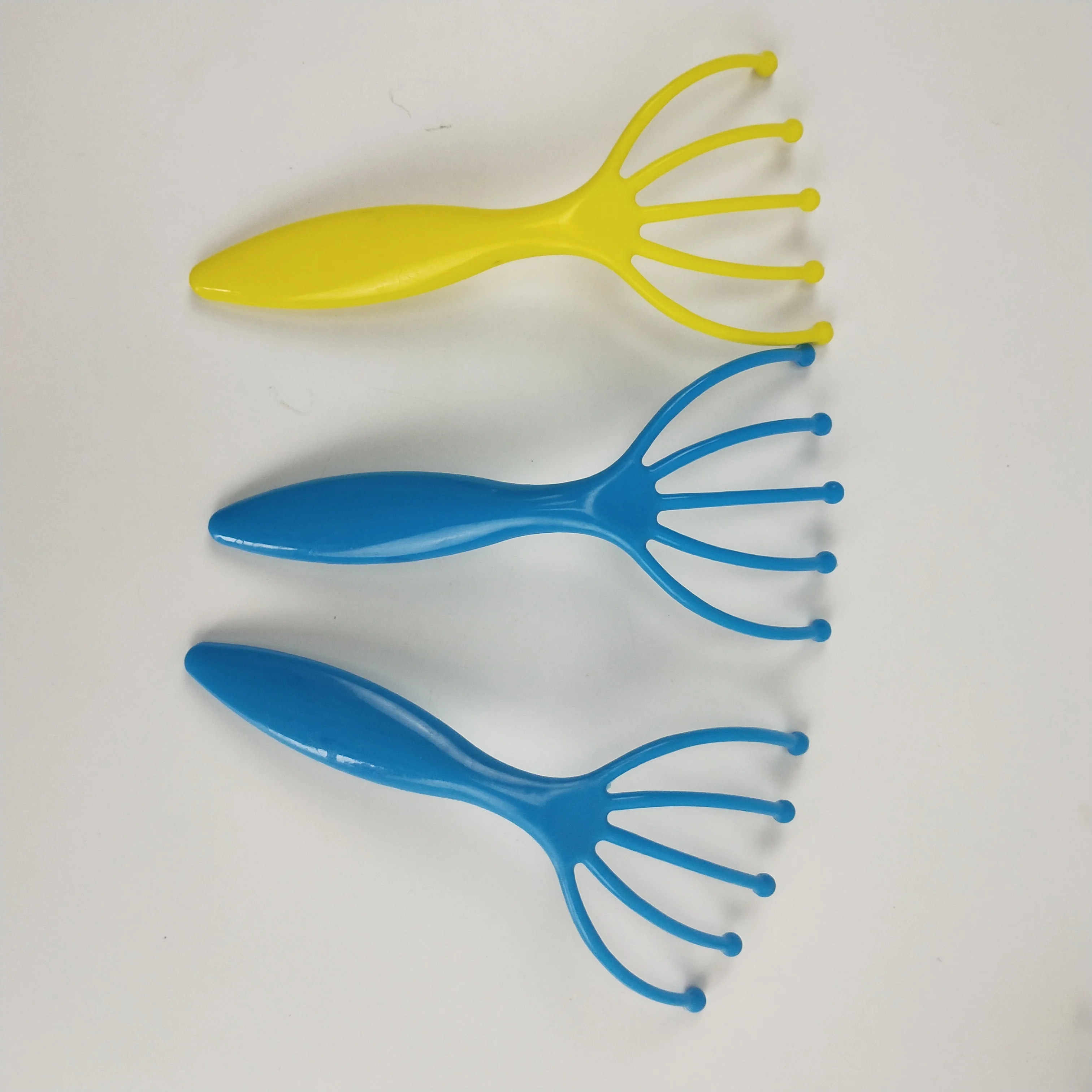 

Girls hair scalp massage brush massage shower head brush ON SALE