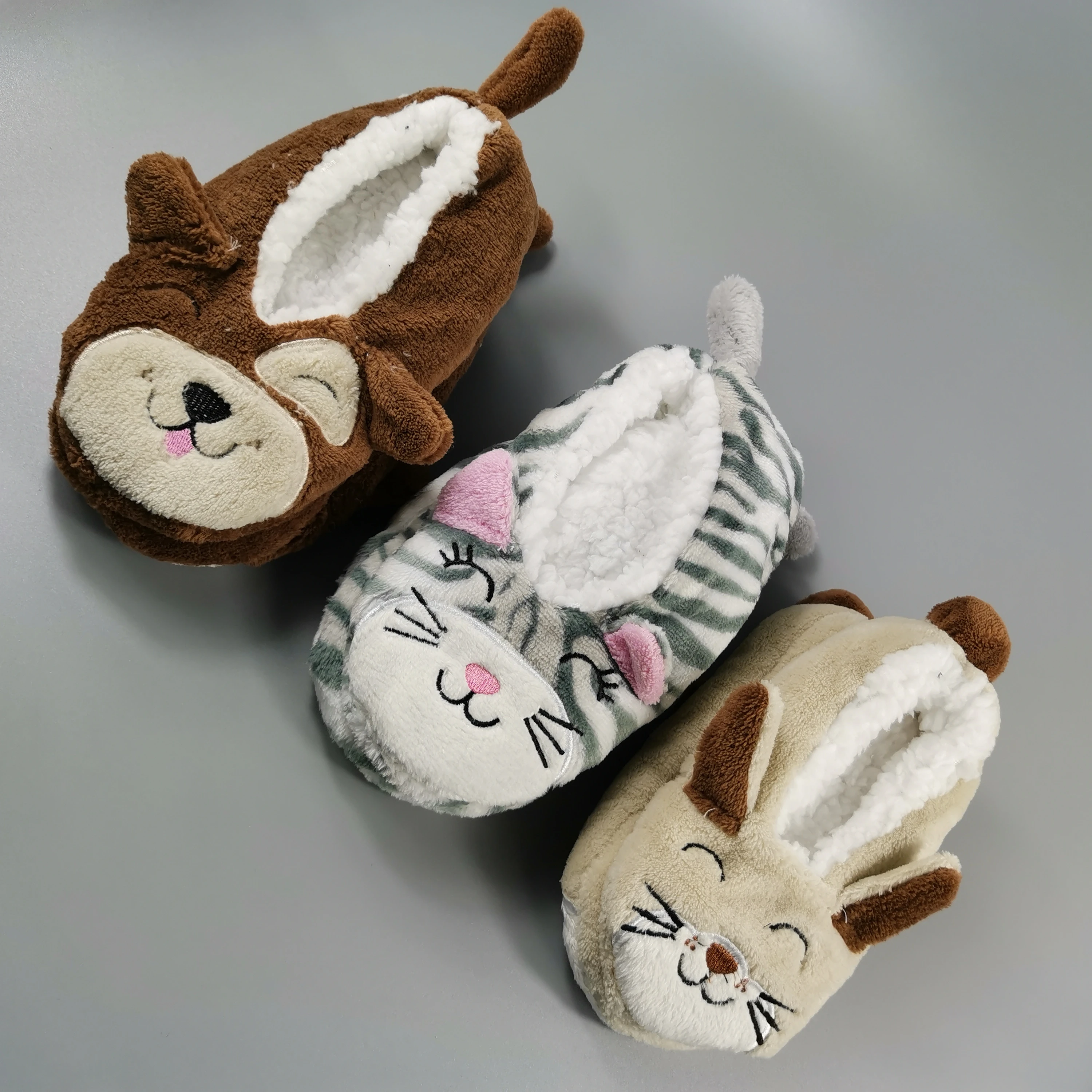 
2020 New Soft Plush Fleece Indoor House Slippers 