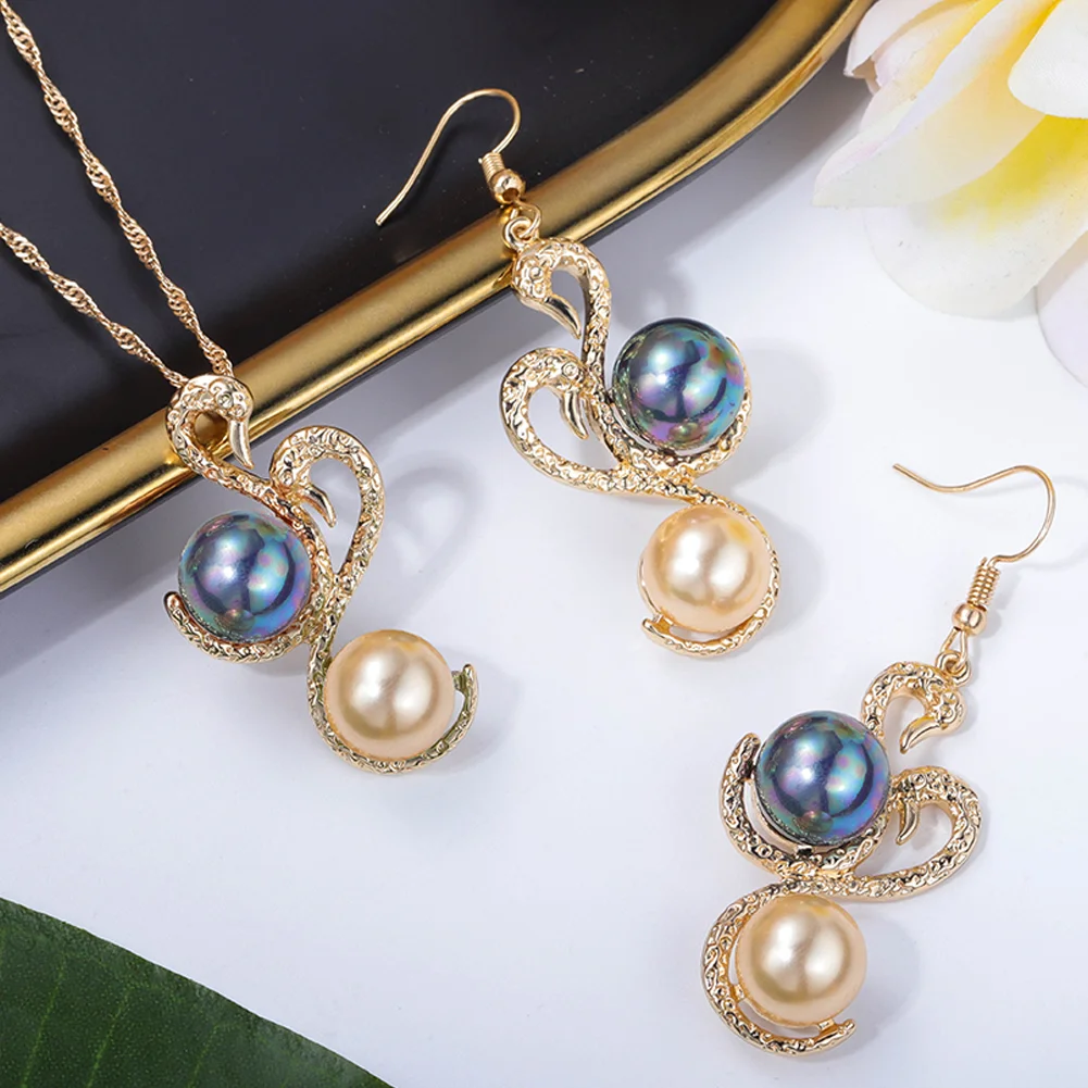 

Cring CoCo Yellow Green New Samoan Irregular Pearl Necklace Sets Polynesian Jewelry Earrings Set Hawaiian Wholesale, Picture shows