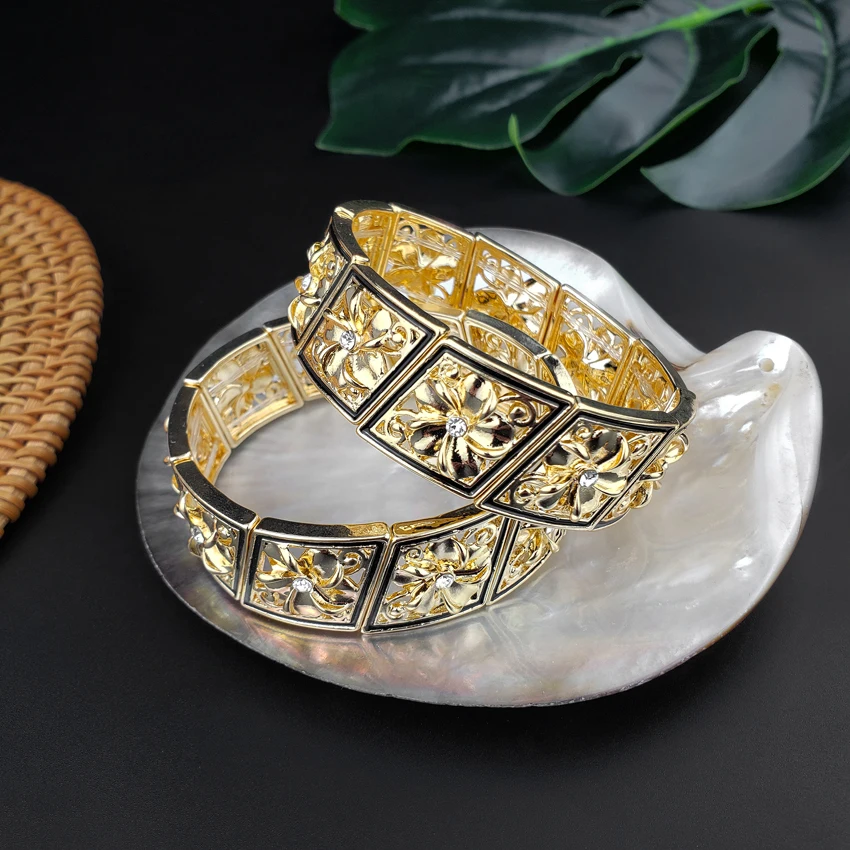 

Wholesale crystal stone bead bracelet for woman and mens gift ,flexible bead bracelet set KUUIPO, Picture shows