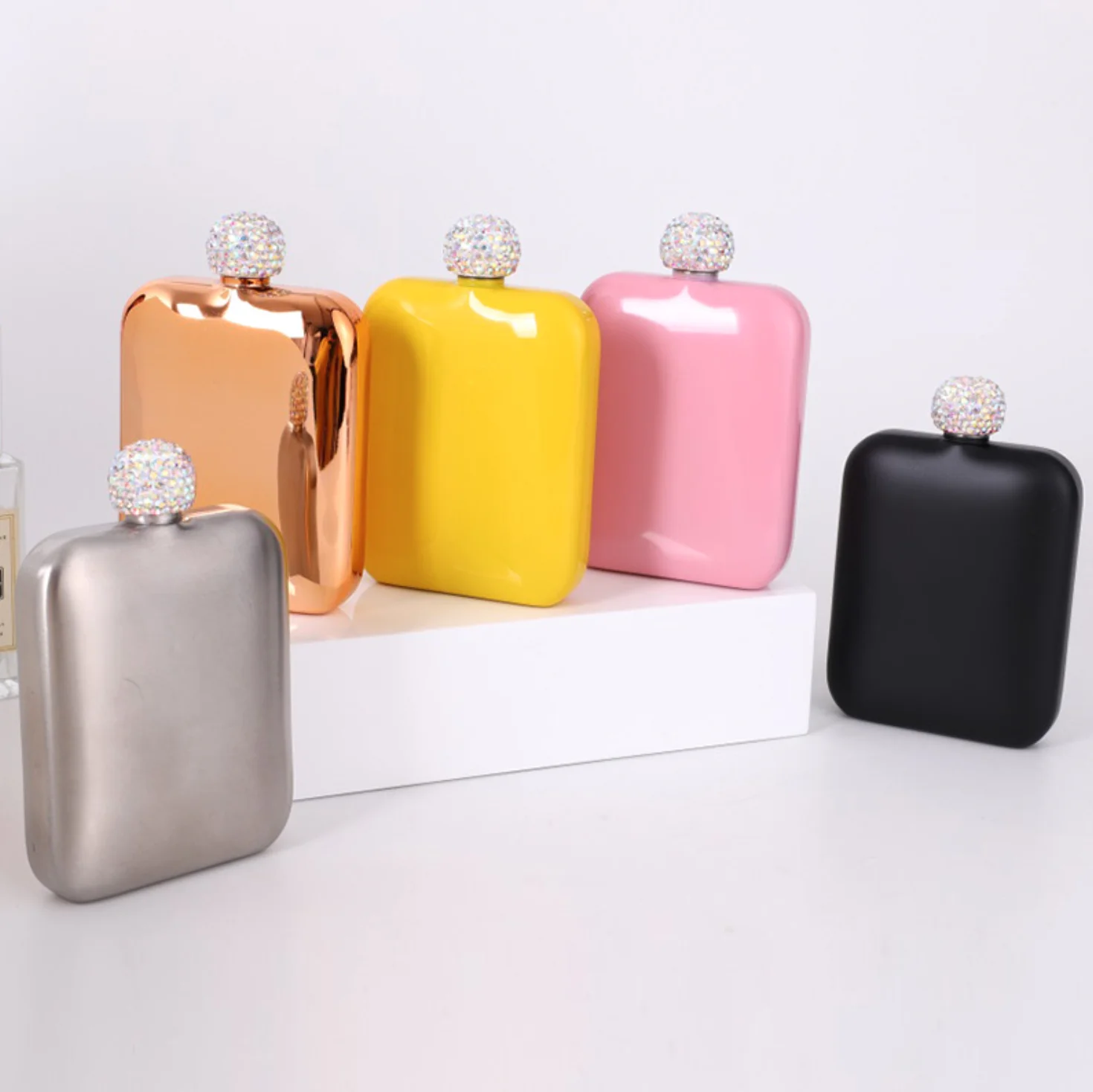 

H886 Custom Wholesale Outdoor Mini Whiskey Alcohol Stainless Steel Wine Pot Female Candy Color Diamond Lid Portable Hip Flask, Multi colour