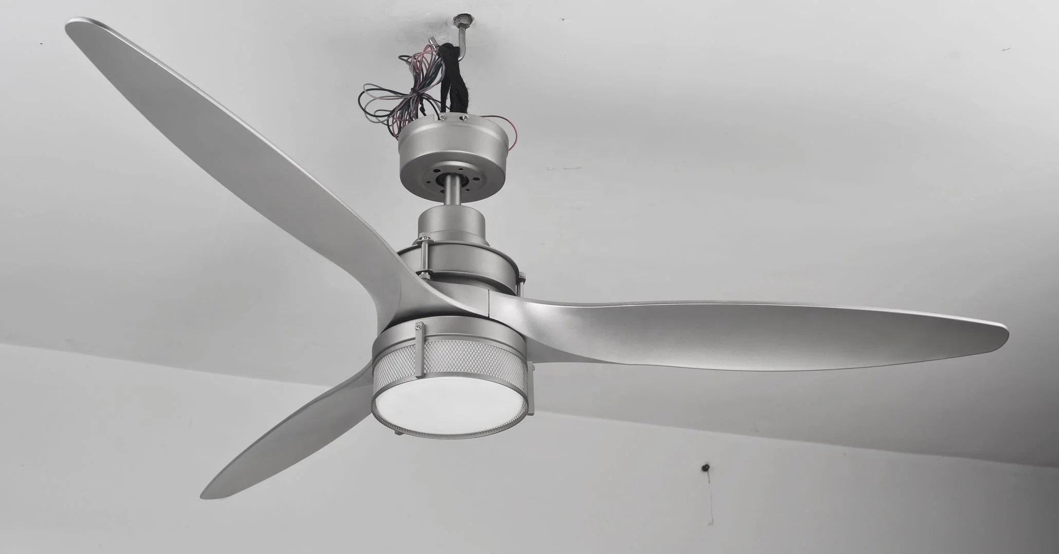 
52 inch Home Decorative Air Cooling Fan Modern Black/Nickel DC Motor LED Ceiling Fan with 3 ABS Blades, include Remote Control 