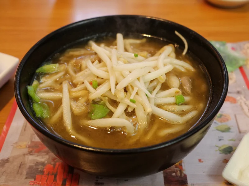 Bean Sprout Soup: Benefits, Recipe & Cultural Variations