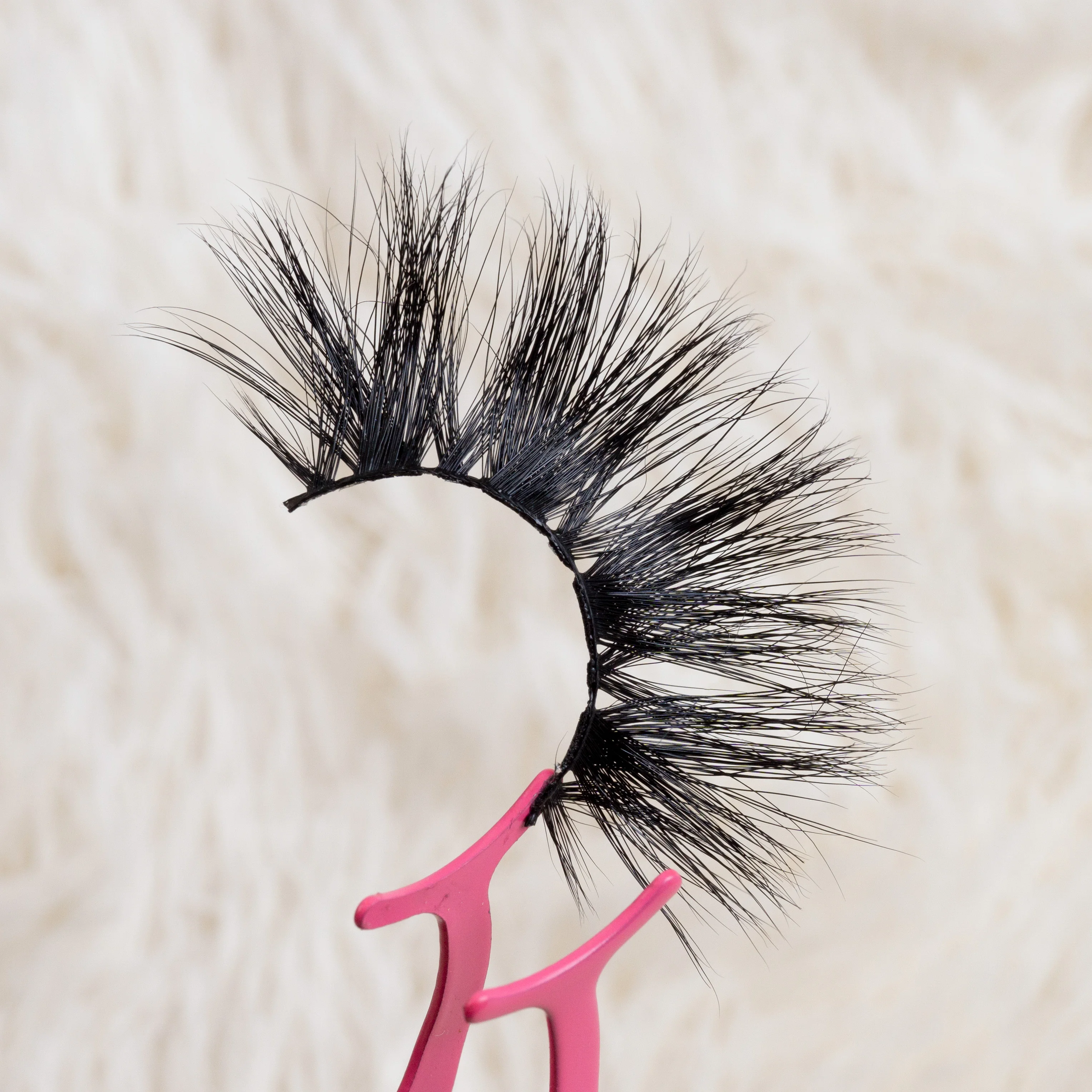 

create your own eyelash packaging eyelash customize logo wispy fluffy mink eyelashes, Natural black mink eyelashes