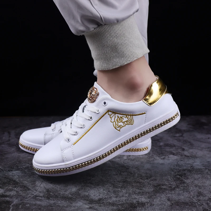 Mens Fashion Luxe Merk Hoge Kwaliteit Skateboarden Sneakers Comfortabele  Casual Schoenen Comfortabele Mannen Schoenen - Buy Schoenen Mannen Sneakers  Lage Top Designer Sneakers Trainers Running-schoenen Mode Mannen Luxe  Outdoor-sport Ultra Casual,Lopen 
