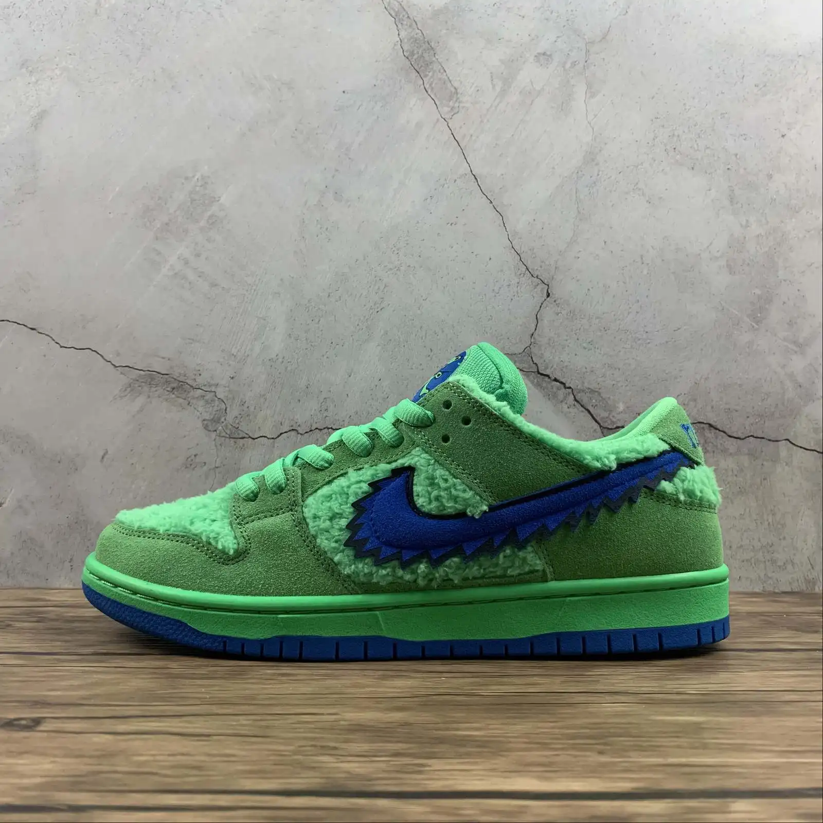 

Hot sale Fashion Brand Nike Shoes SB Dunk Low Casual Shoes for Men Women Nike sneakers