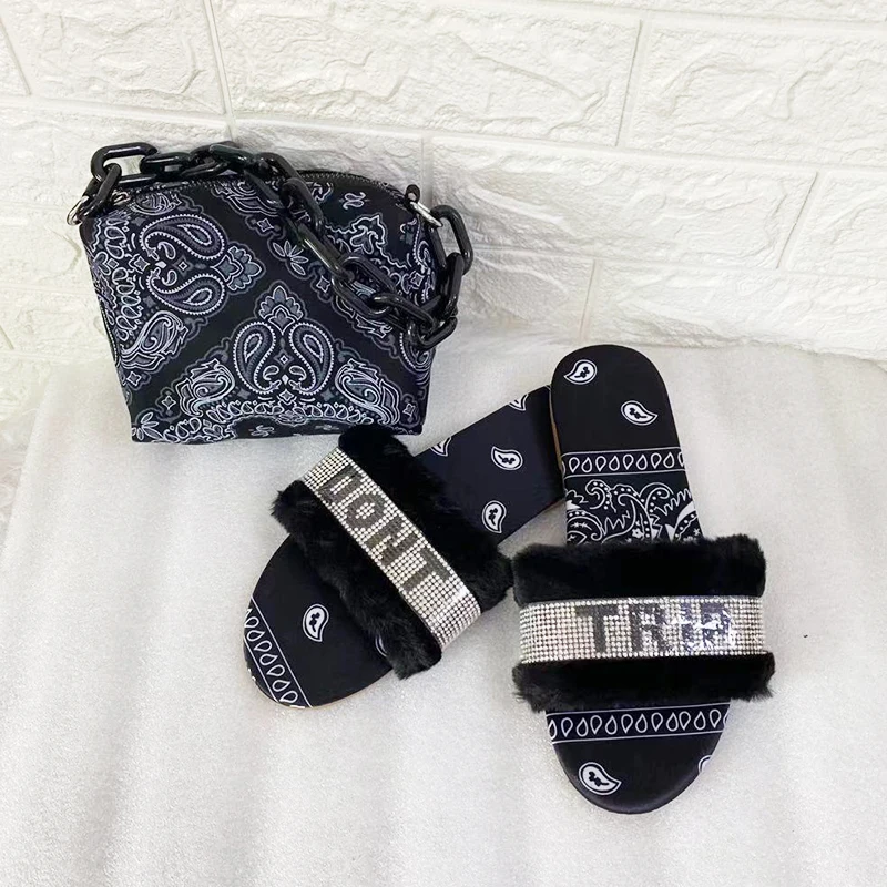 

Alibaba Hot Sale Snake Handbags Women Bandana Slides Shoes Sandales With Matching Bags Purse Set For Lady 2021