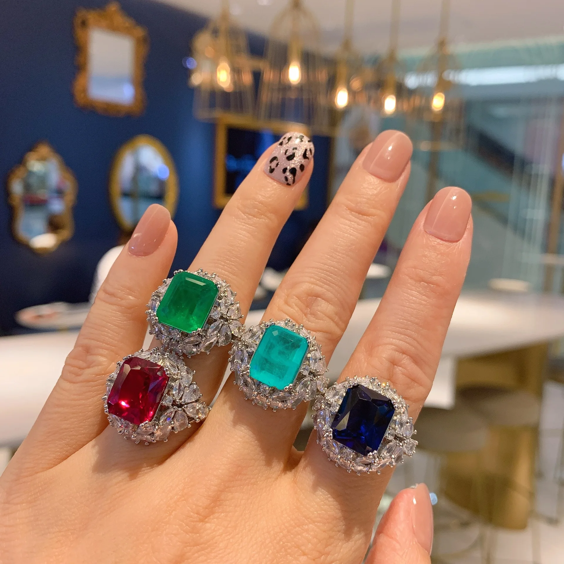 

Retro style ring temperament jewelry Retro zircon ring main stone 10*12 simulated diamond, Red