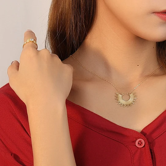 

2020 Gold 925 Sterling Silver Necklace Initial Statement Personalized Sun Flower Pendant Necklaces Jewelry For Women