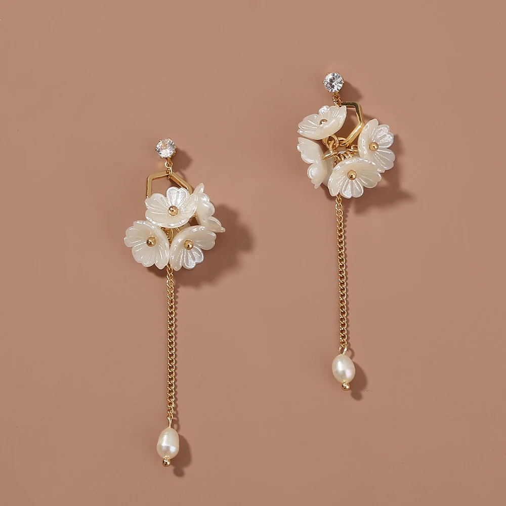 

korean New diamond Long Chain Tassel Nature Freshwater Pearl Flower Hoop Earrings Woman Jewelry