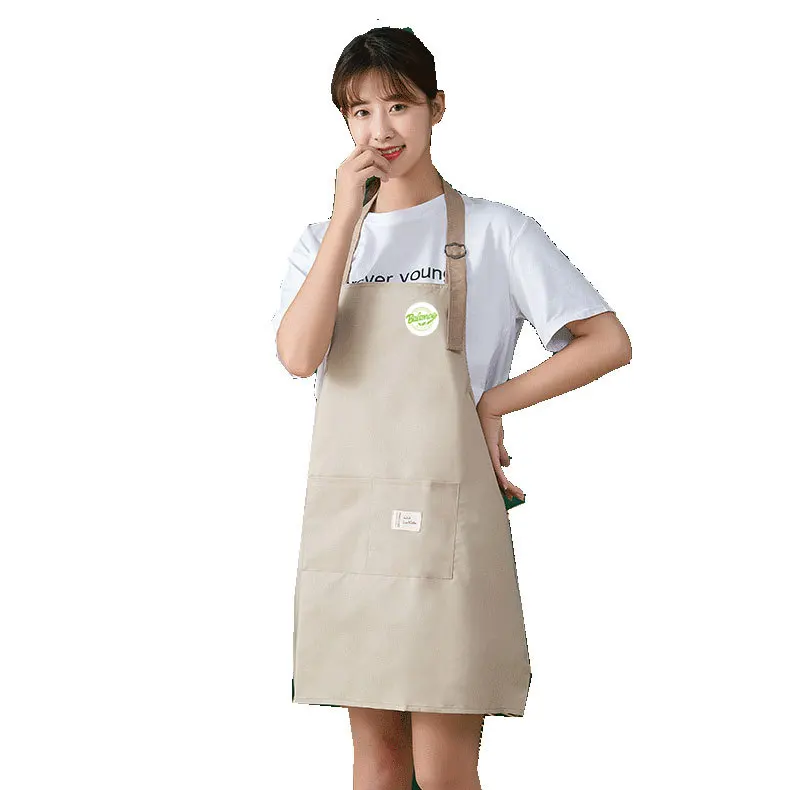 

Factory direct sale kitchen chef apron household waterproof and antifouling pocket barbecue apron hot product