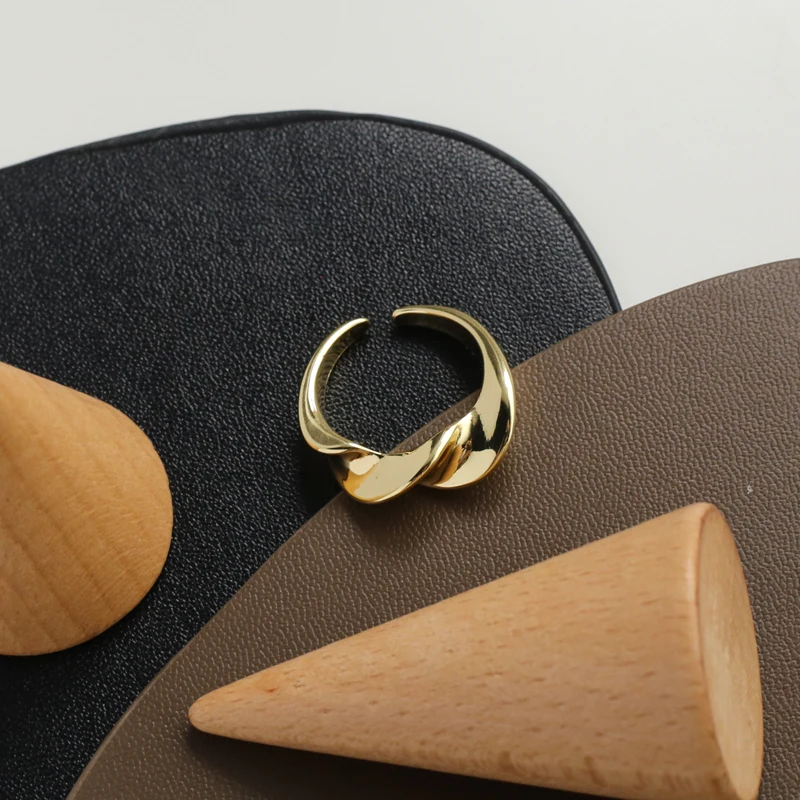 

Vershal Fashion Rings Minimalist Twisted Adjustable Women Rings For Ladies Jewelry