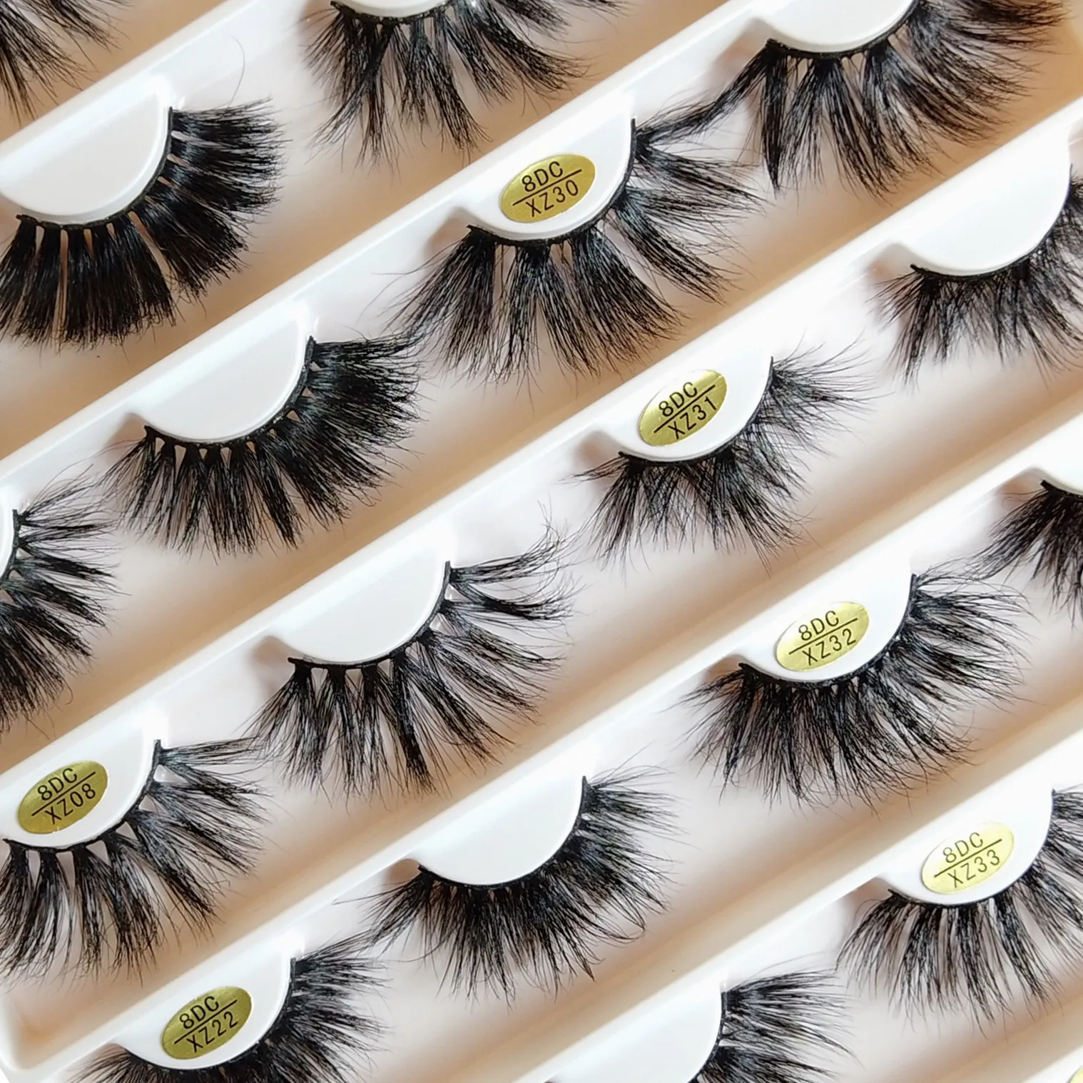 

Fast shipping Fluffy eyelash vendors wholesale custom individual false eyelashes curly clear band mink eyelashes, Black color