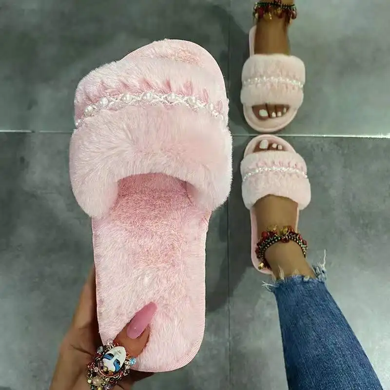 

Wholesale Hot Sale Winter woman slippers 2021 women's slippers fashion fur slippers with pearl house shoes