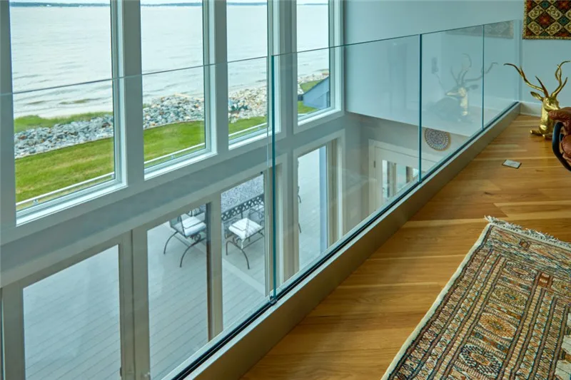 Frameless Aluminium U Channel Glass Decking Railing Interior Home Use