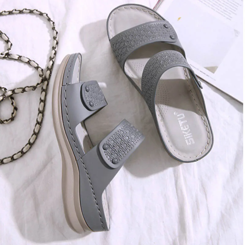 

2021 New arrivals latest wholesale cheap women's sandals summer beach ladies pretty sandal good quality sandals for women