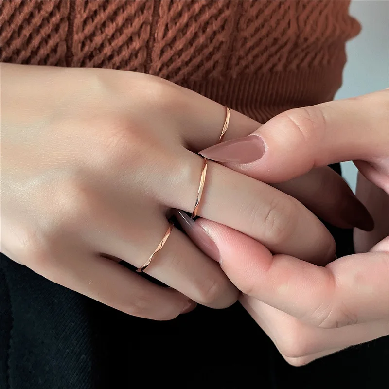 

Minimalistic 1MM Titanium Steel Texture Tiny Stacking Rings No Fade 18K Real Gold Plated Thin knuckle Rings For Girl