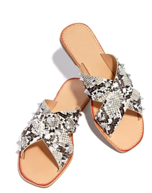 

New Style Women PVC Slippers with Spikes Soft Leather Flat Sandals for Ladies Rivet Sandals, Black, brown, snakeskin