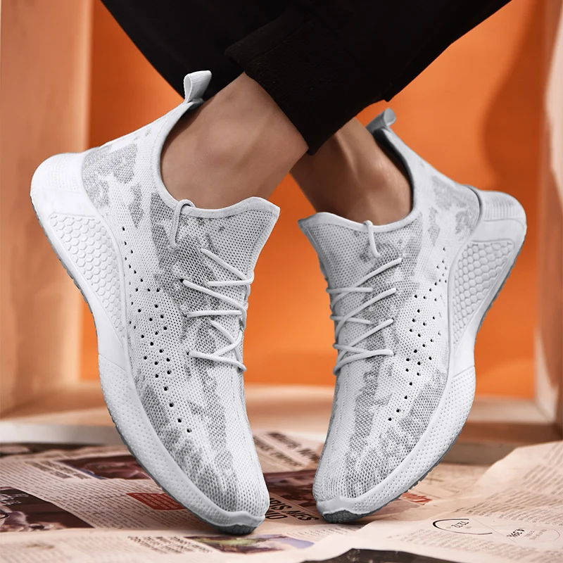 

Hot Selling High Quality Comfortable Breathable Outdoor Basketball Sports Shoes For Men, Red,white,black