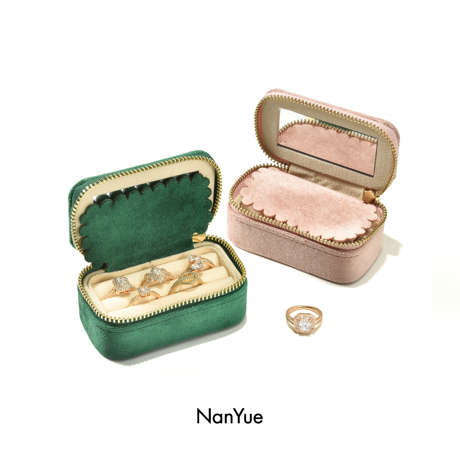 

Low Moq Products Velvet Jewelry Box Mini Portable Ring Jewelry Storage Box With Mirror Jewellery Organizer Support Custom Logo