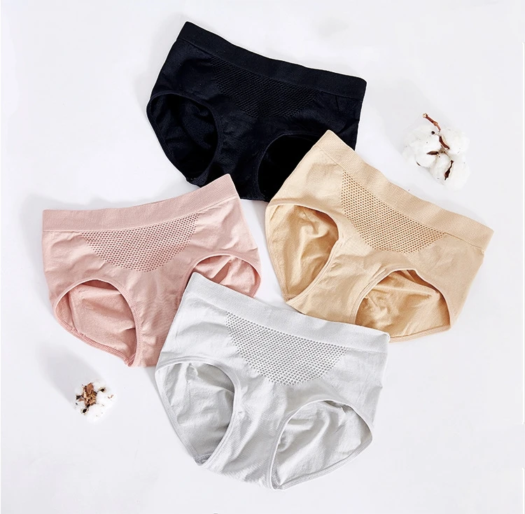 

Autumn winter Japanese 3D Honeycomb panties seamless ladies large size underwear middle waist cotton crotch briefs