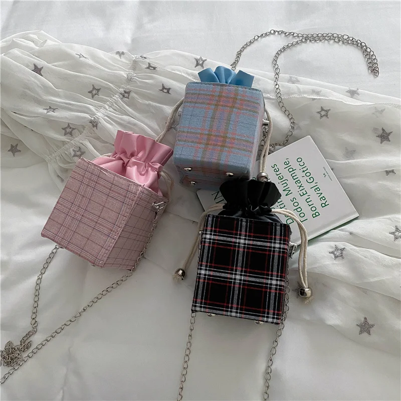 

women charming clutch hand bags girls party bags