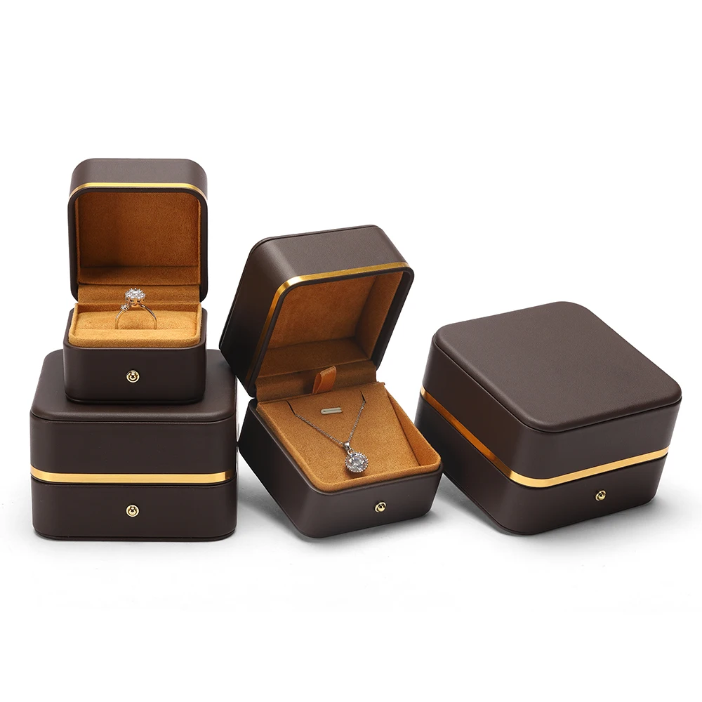 

DIGU Luxury Leather Jewellery Coffee Packaging Box Custom Gift Box Ring Earring Necklace Jewelry Boxes With logo