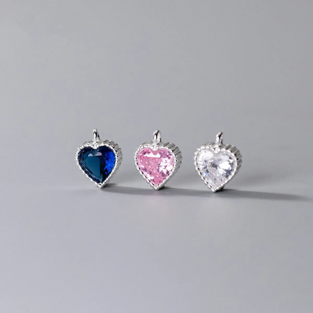 

Vintage 10mm sterling silver blue pink white zircon heart pendants charms for jewelry making