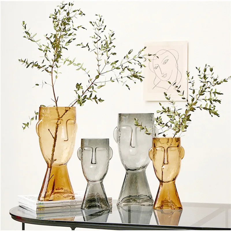 

Hot Selling Creative Cheaper Handblown Single Flower Vases Colored Transparent Glass Vase