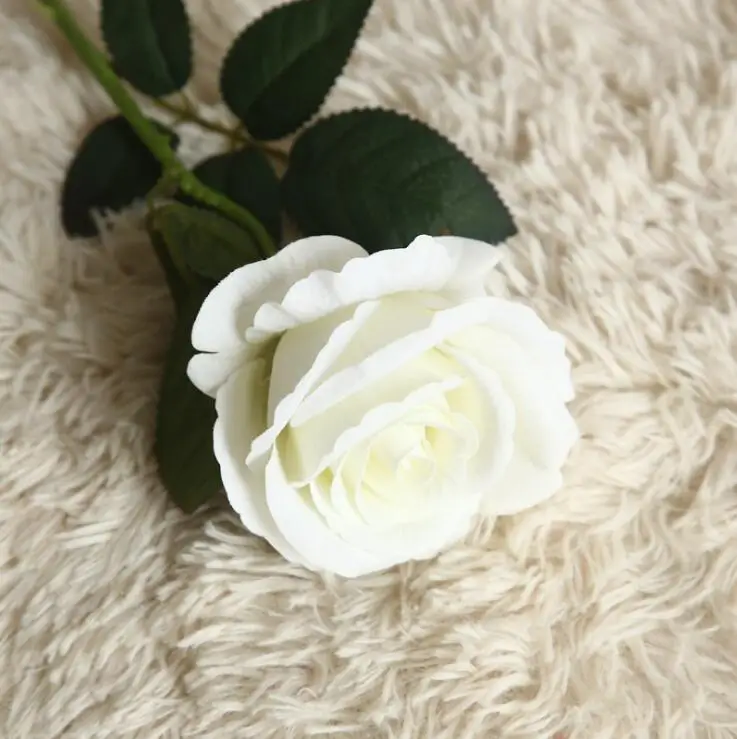 qslh-w177 高品质单茎边缘卷曲红色天鹅绒玫瑰花人造花装饰