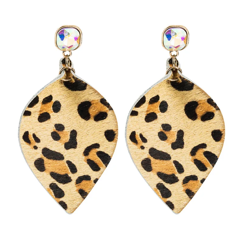 

European and American trend creative design leather leopard pattern inlaid with Rhinestone retro trend exotic female Earrings
