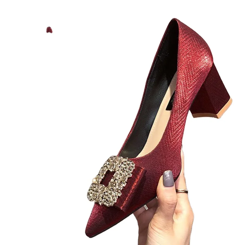 

High quality fashion lady pointed heels red bride wedding shoes