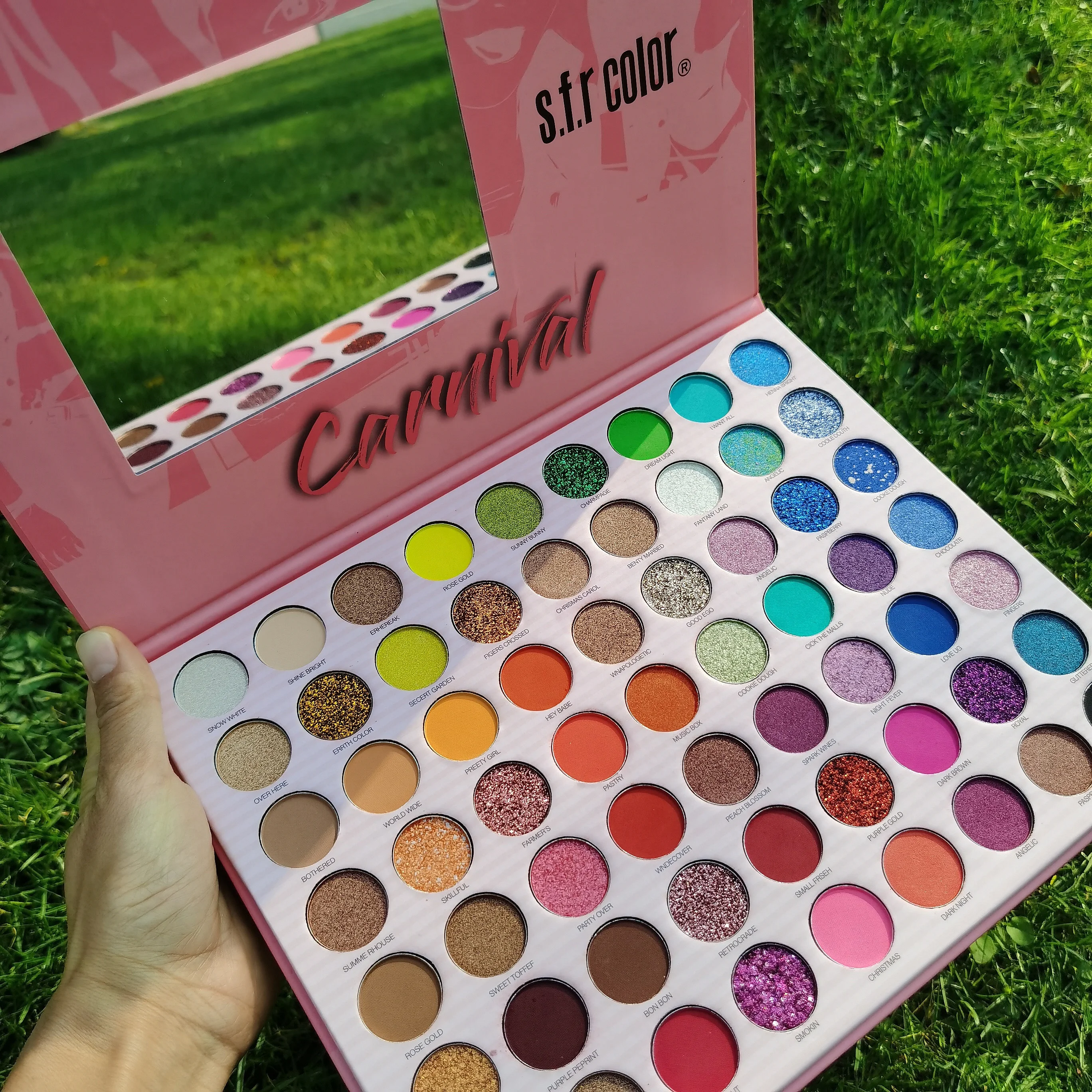 

63 Color Eye Shadow Paper Factory Direct Sale Natural Book Oem High Pigmented Wholesale Waterproof Palette Eyeshadow