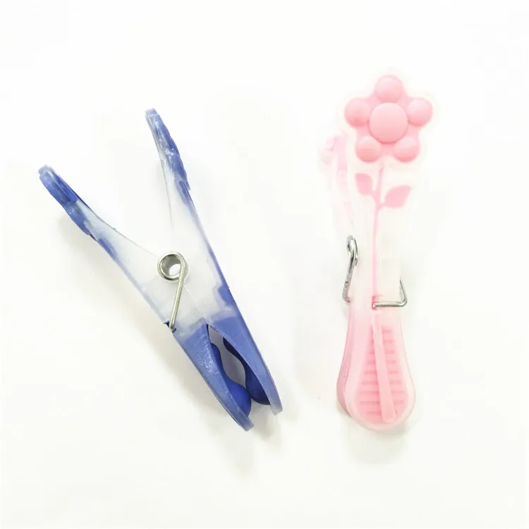 
colorful and flower design Set of 12pcs plastic clothespin big plastic clothes pegs with soft grip 