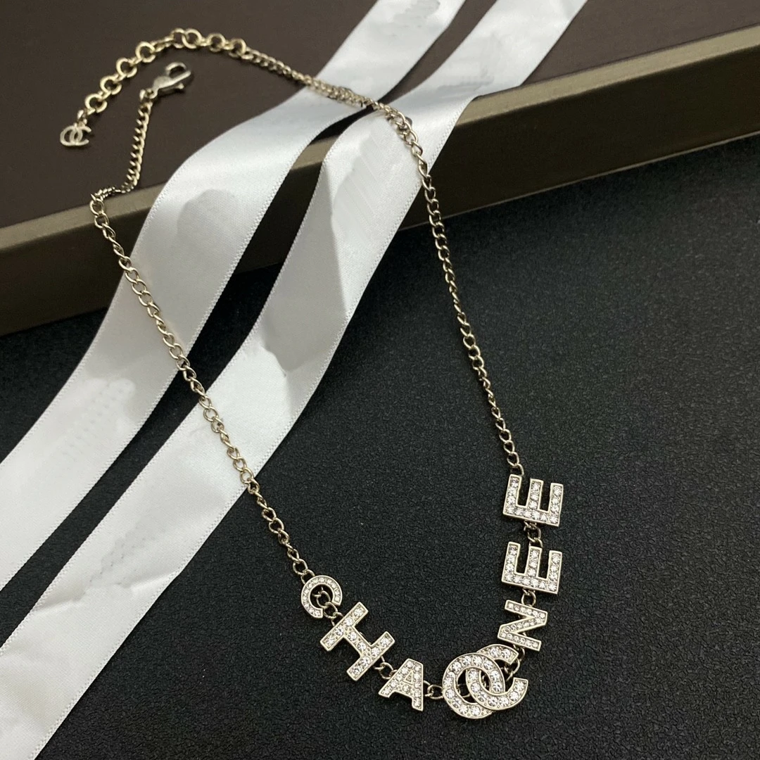 

Fashion designer jewelry famous brands channel necklace brass letter cc necklace for women, Picture