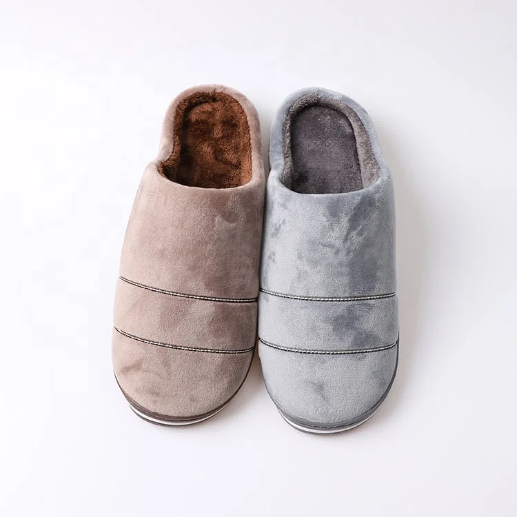 

Winter Comfortable Padded Thermal Slippers Non-slip Men And Women Cotton Slippers Indoor Cute Plush Lovers Slippers, Red