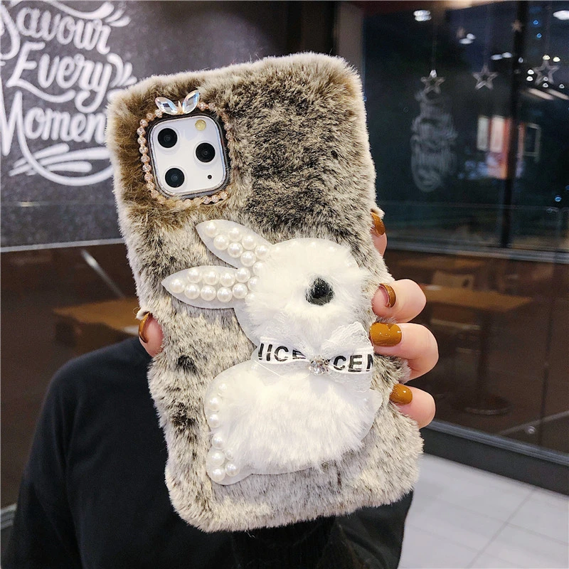 

Newest Luxury Bling Warm Soft Beaver Pearl Rabbit Bear Diamond Camera Fur Hair phone cases for iPhone 11 pro max, Multiple fur plush pearl tpu winter phone case for iphone 11