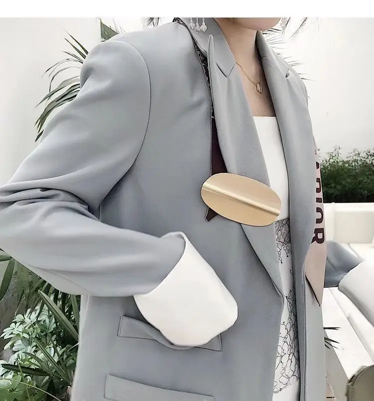 

Trend heavy industry designer models exaggerated fashion week fashion catwalk t typhoon high-end suit personality brooch